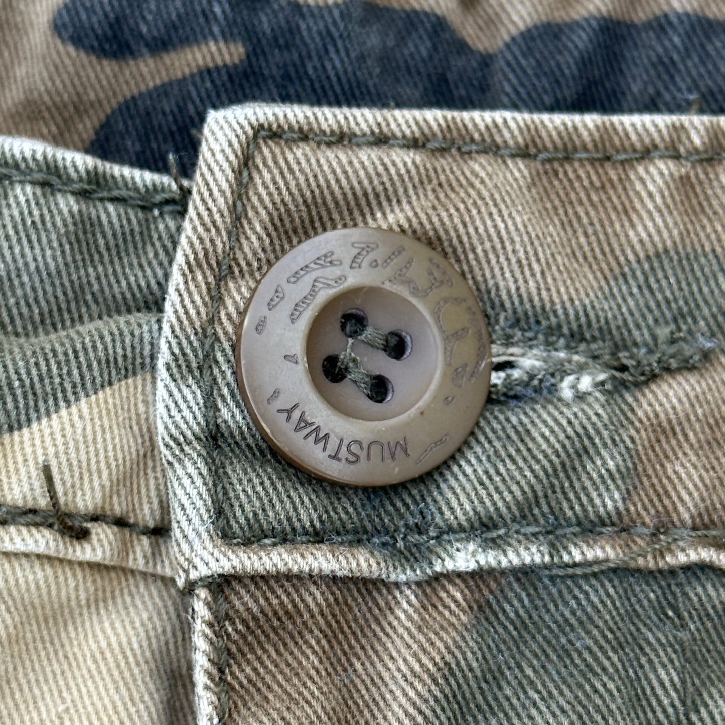 Mustway Military 9 Pocket Camo Cargo Pants Size 42