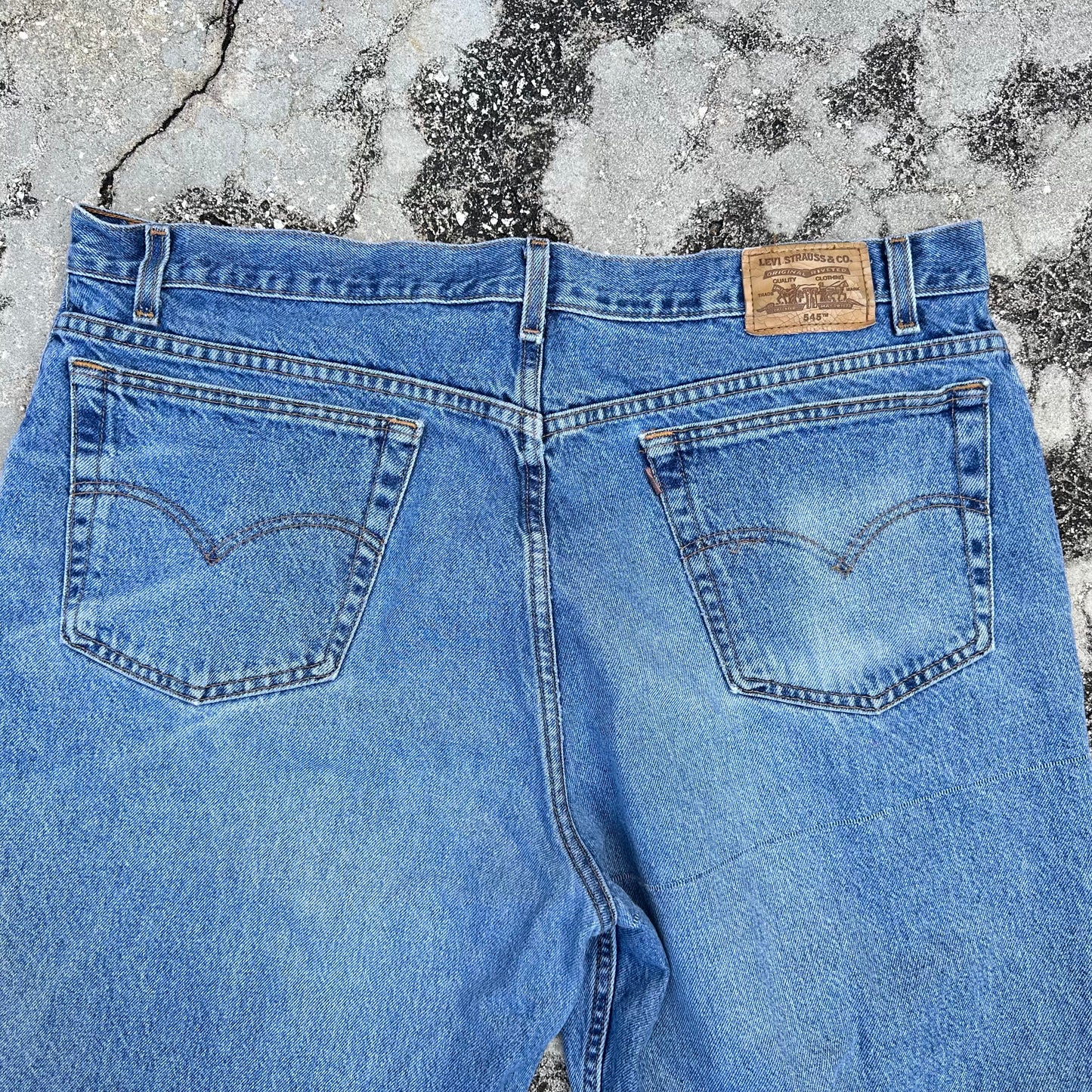 Vintage Y2K Levis 545 Loose Fit Denim Jeans 44x30