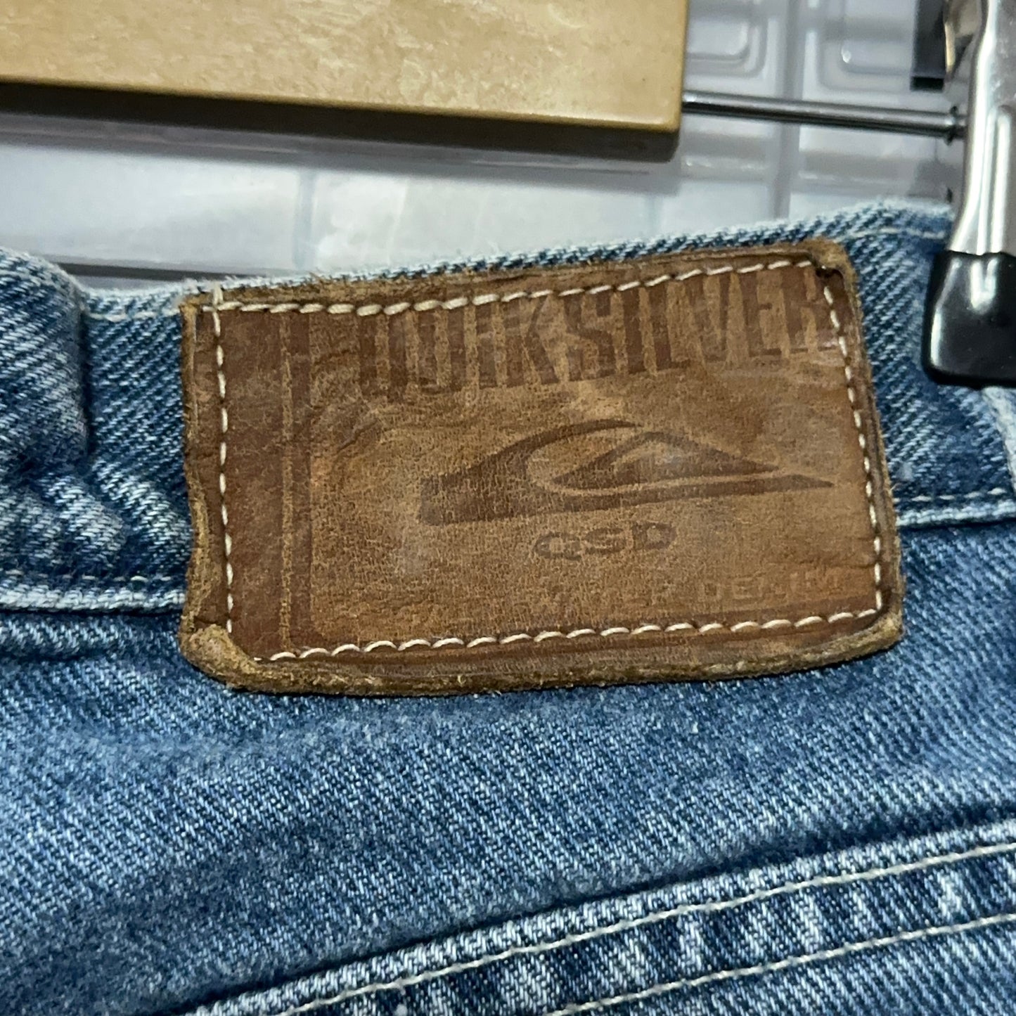 Vintage Y2K Quiksilver Loose Fit Wide Leg Baggy Jeans Size 36