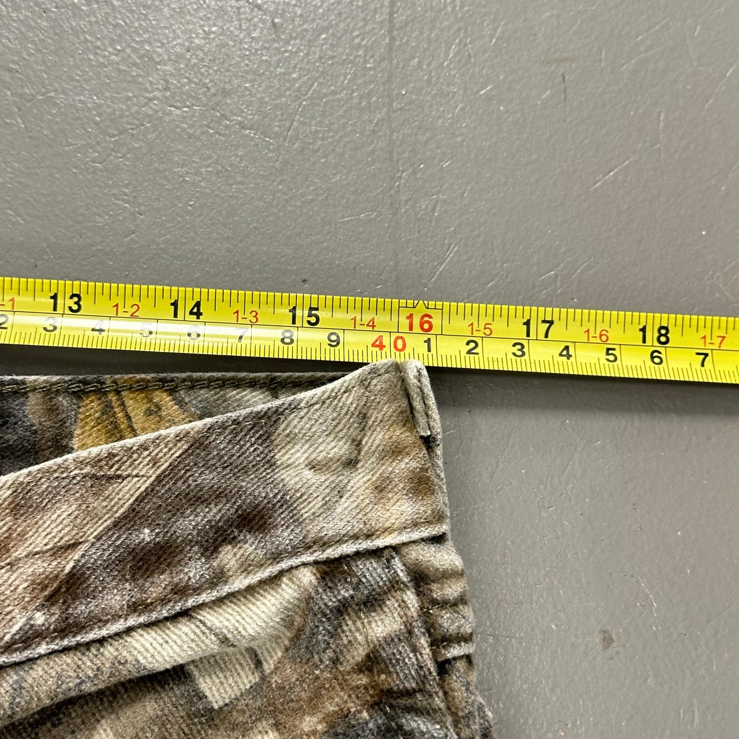 2000s Wrangler Pro Gear Realtree Camo Pants 32x34