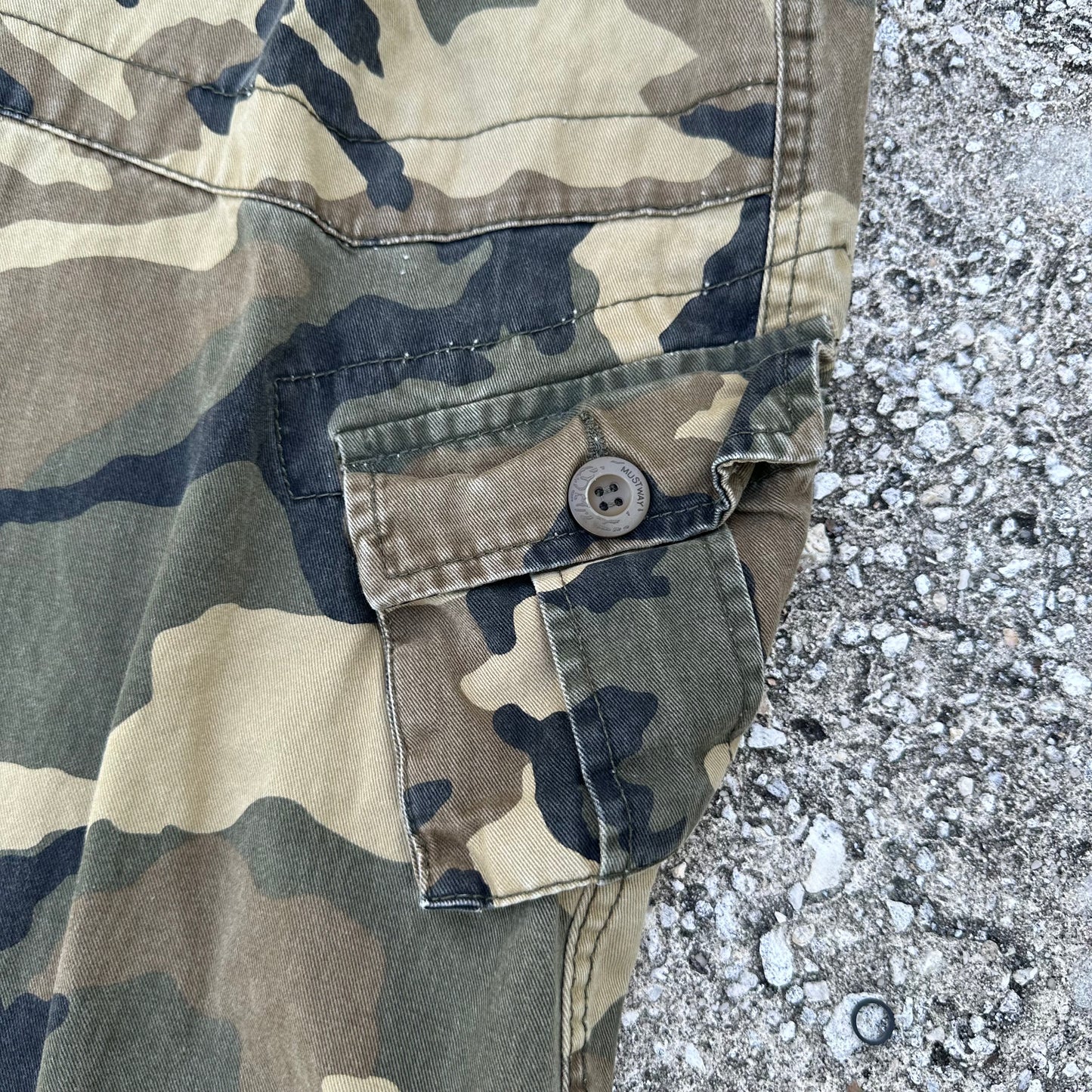 Mustway Military 9 Pocket Camo Cargo Pants Size 42