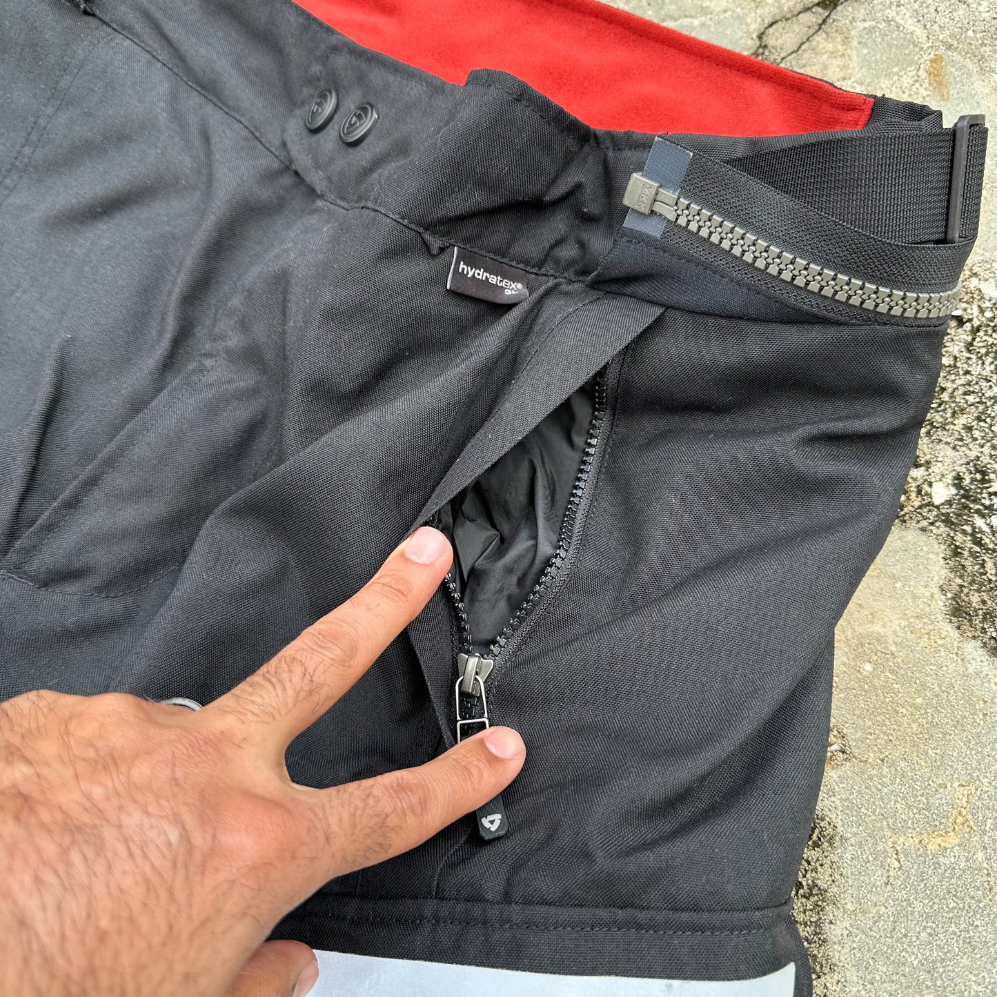 Rev'It Motorcycle Pants Black Hydratex 3L Weatherproof Rider Gear EUC XL