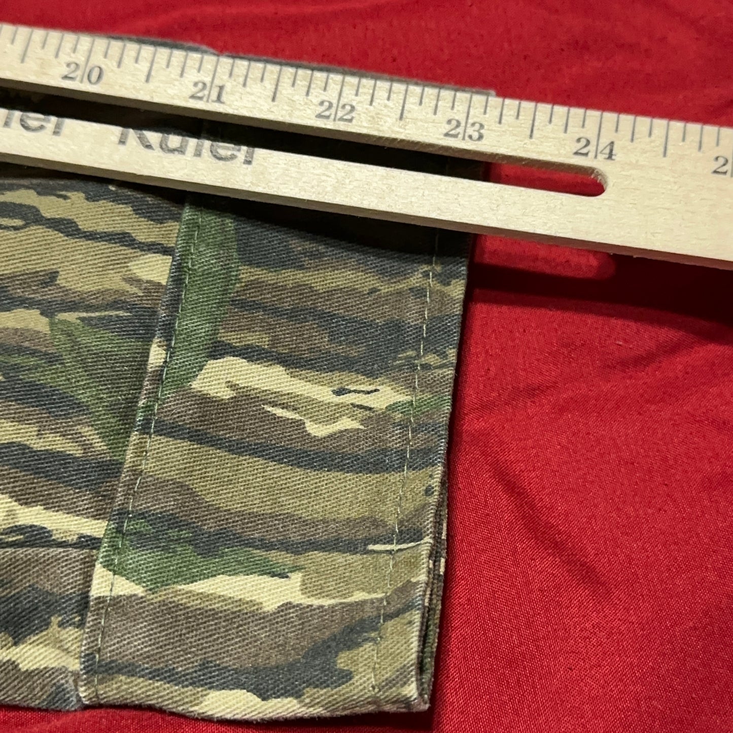 Vintage SafTBak Realtree Camo Button Up Shirt XL