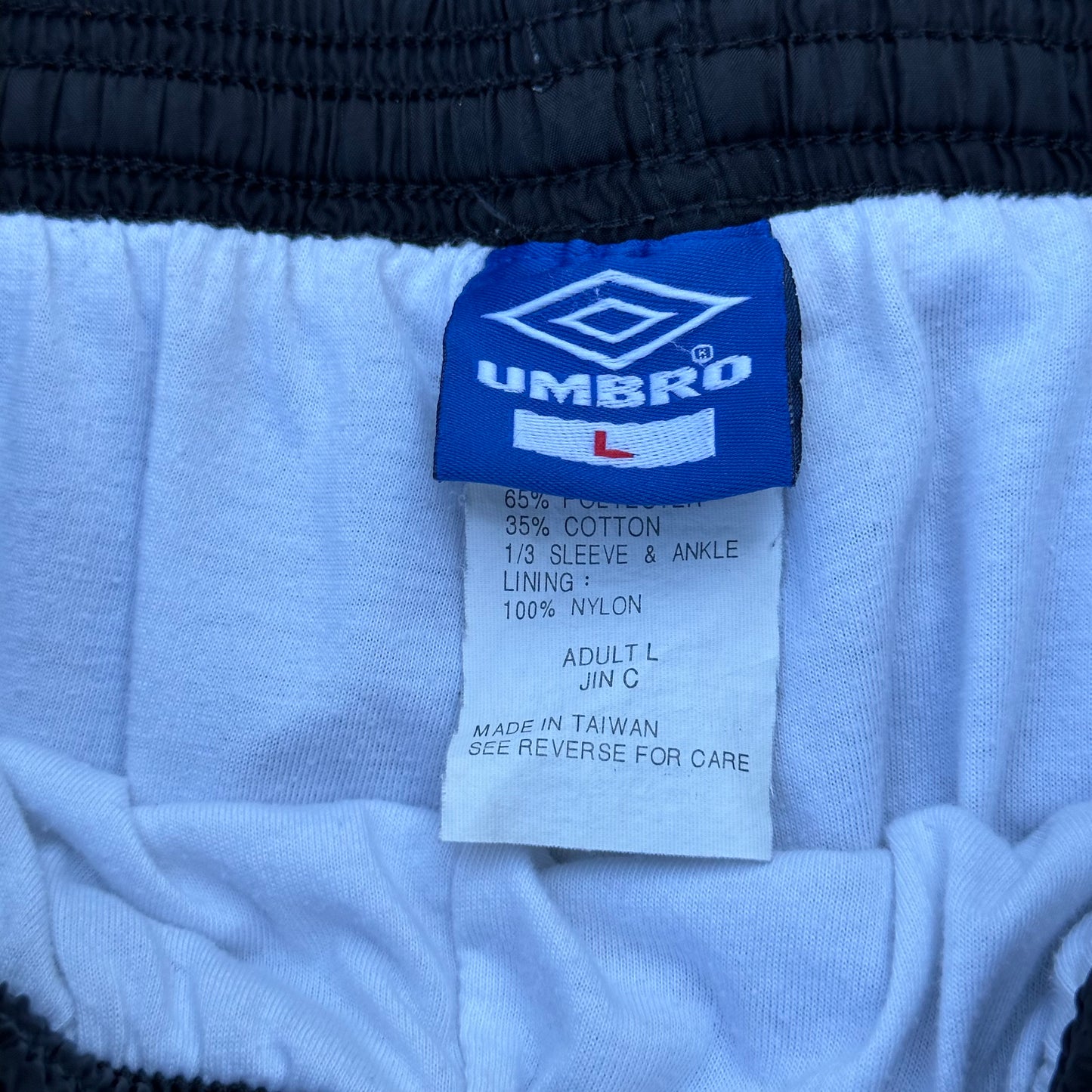 Umbro Embroidered Logo Nylon Track Pants Large