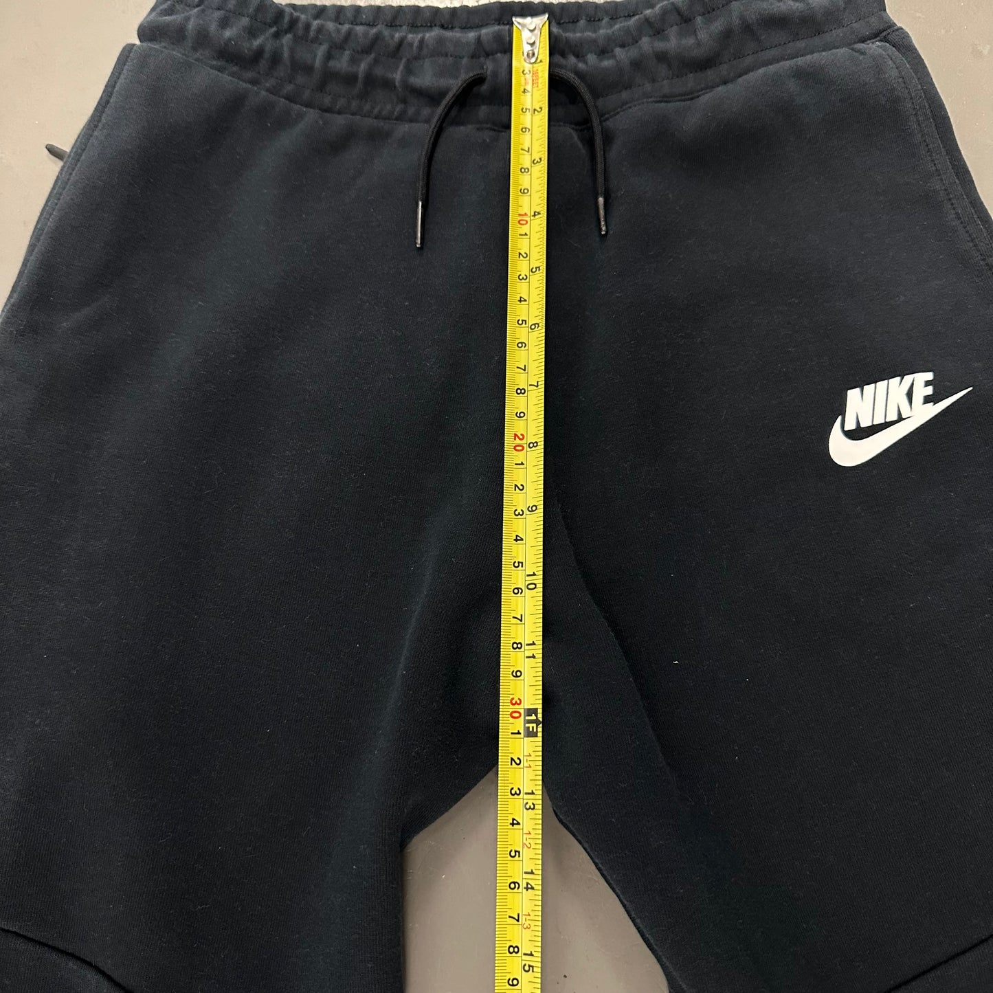 Nike Sportswear Tech Fleece Pants Small