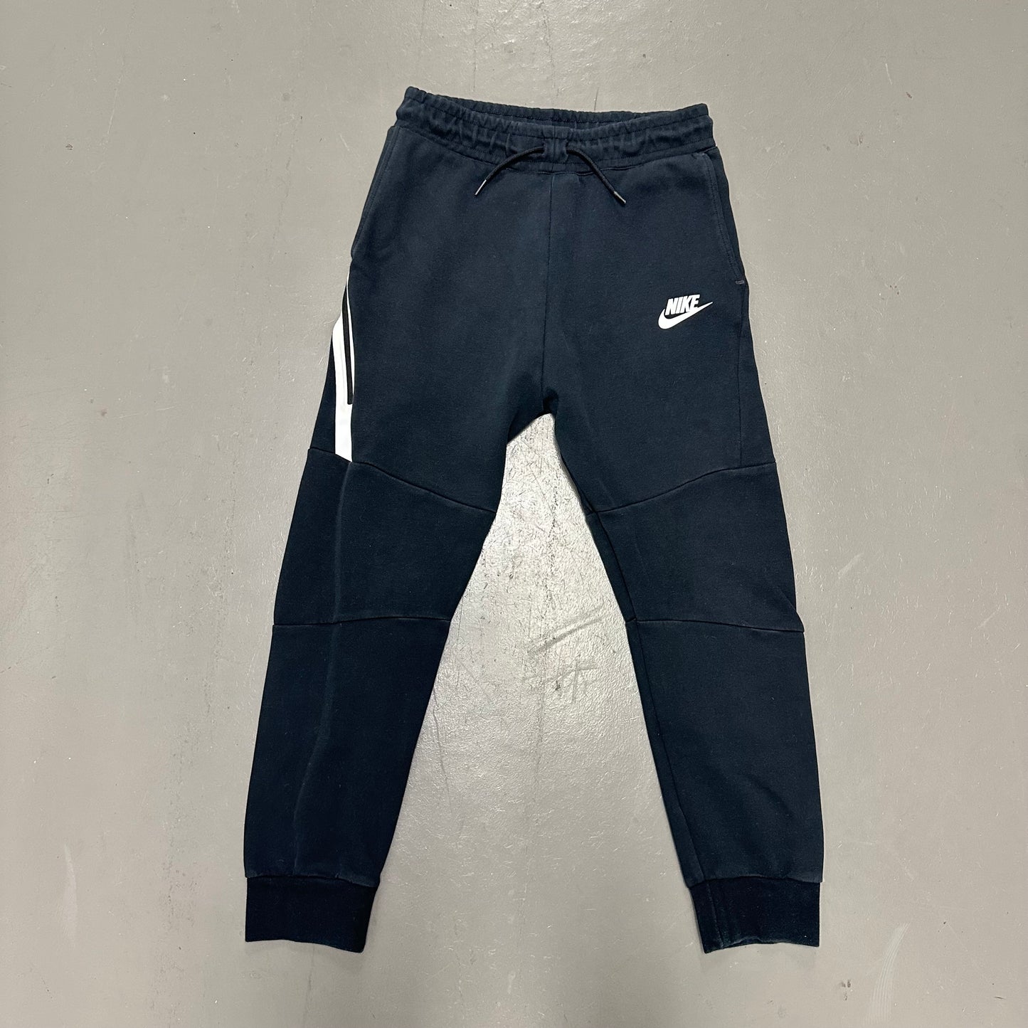 Nike Sportswear Tech Fleece Pants Small