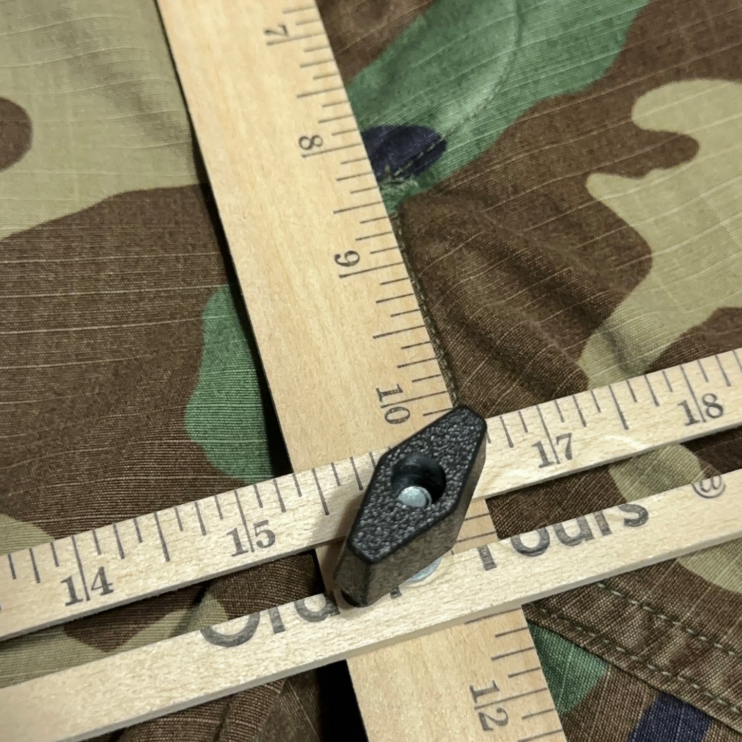 2000s Military Woodland Camo Cargo Pants Size Medium