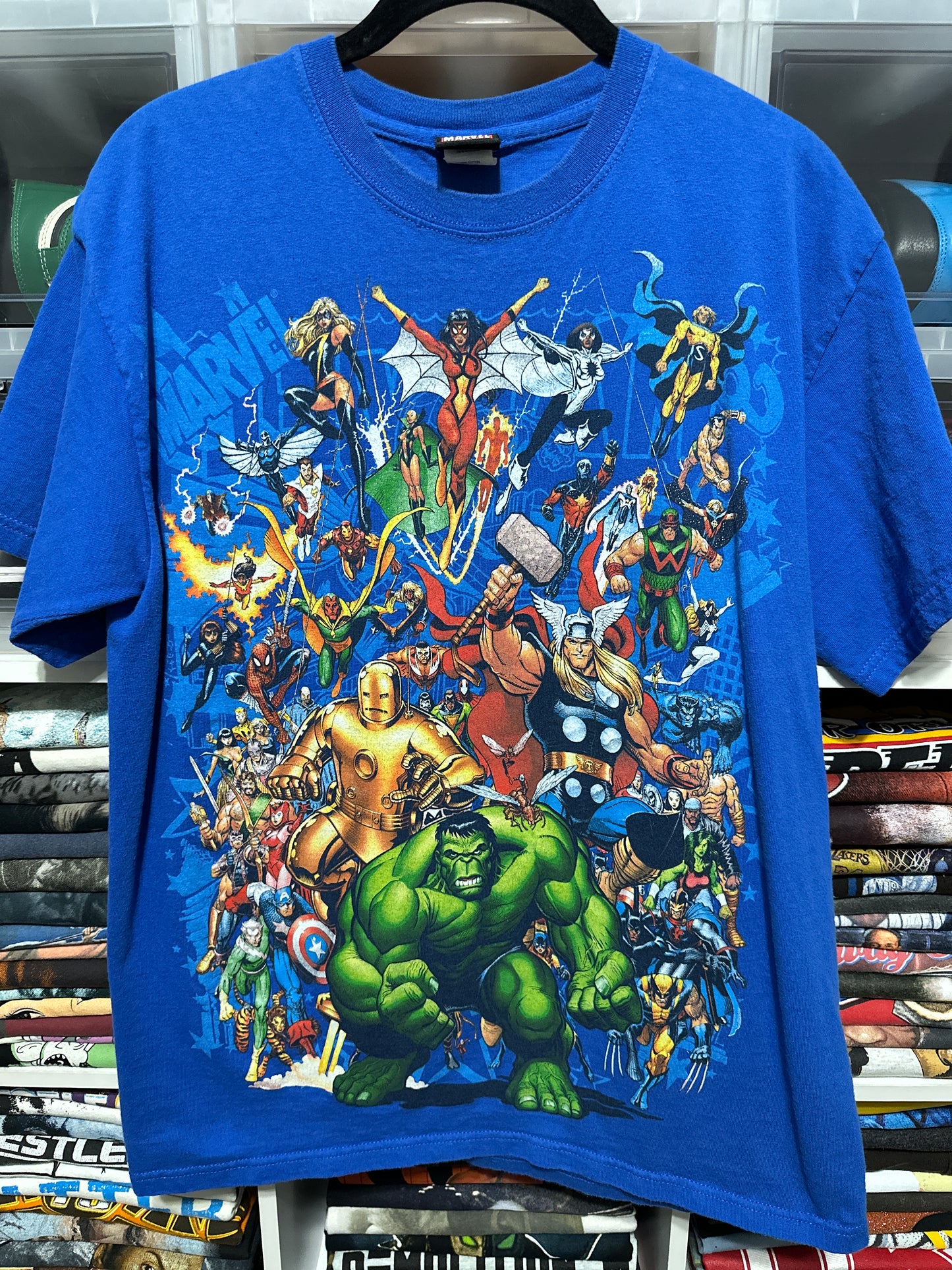 Y2K Mad Engine Marvel Avengers Heroes Big Print Graphic Tee Medium