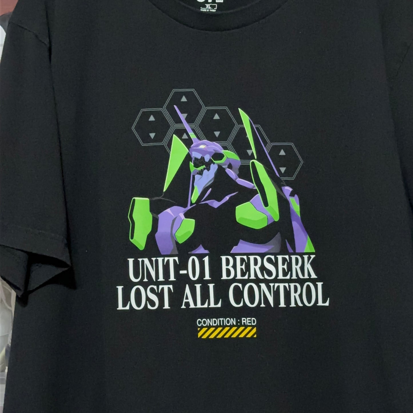 Uniqlo Neon Genesis Evangelion Anime Graphic Tee XL
