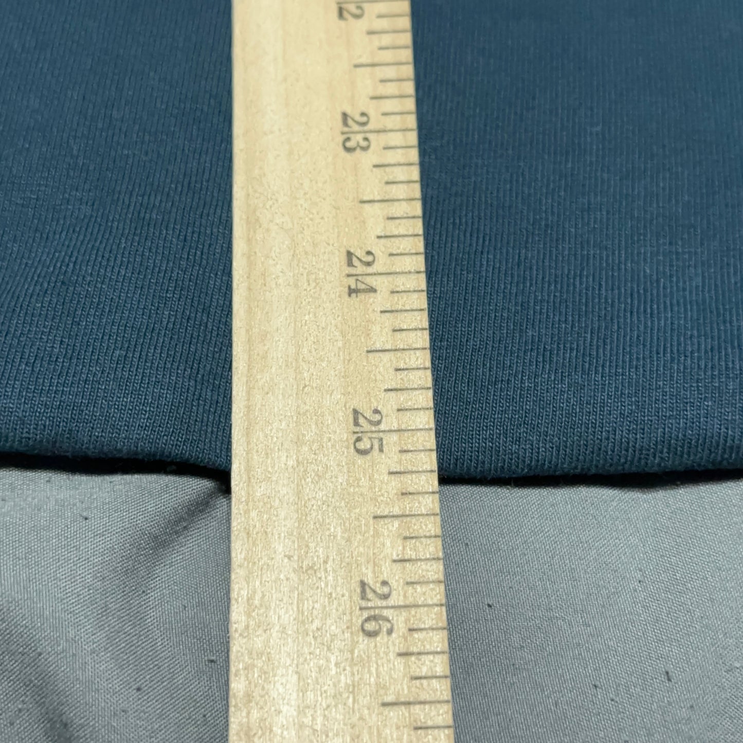 Kanye West YZY Gap Balenciaga No Seam Dove Tee Small