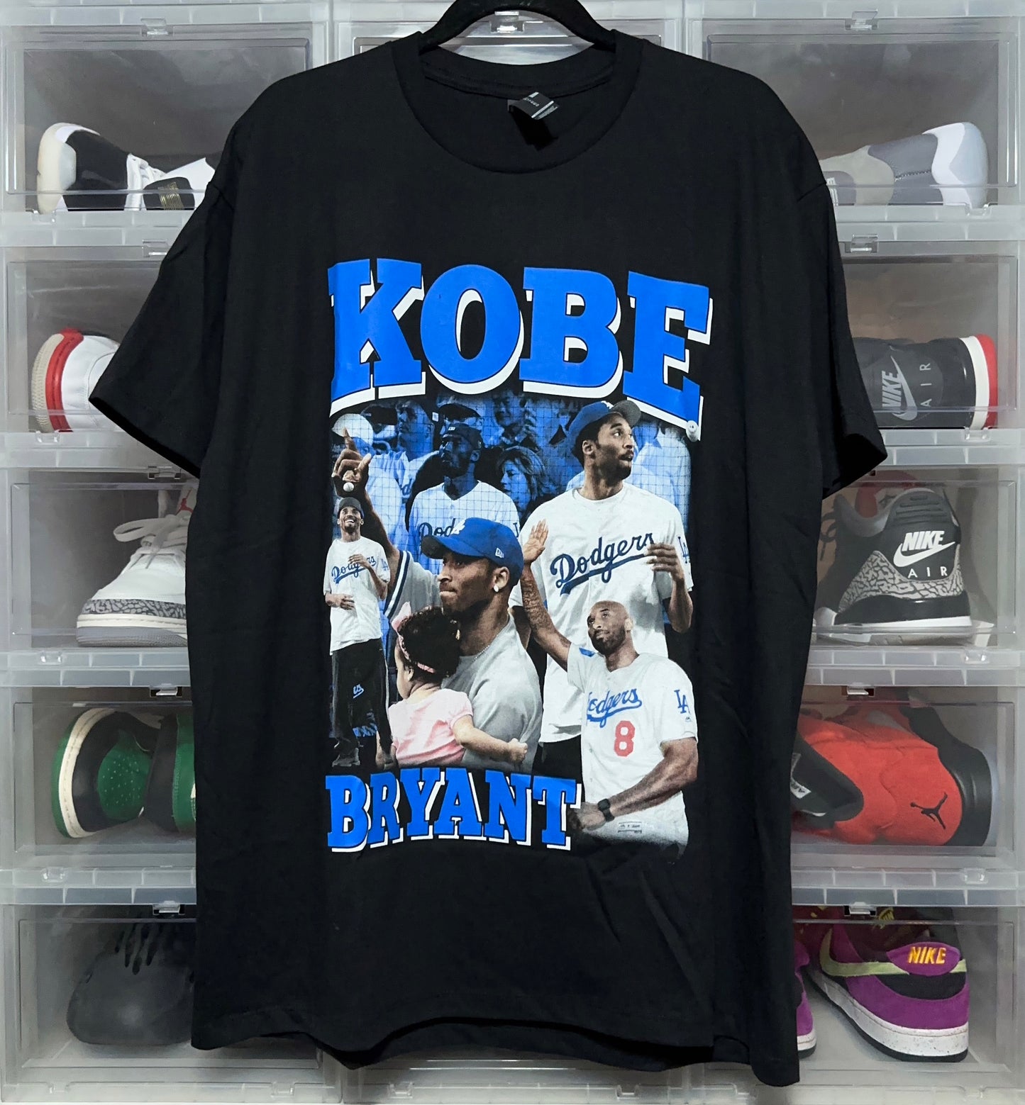 Kobe Bryant LA Dodgers Photo Rap Tee XL