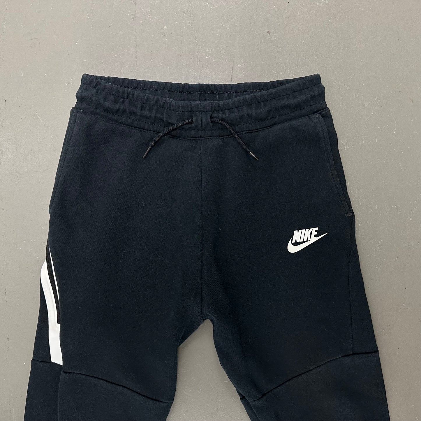 Nike Sportswear Tech Fleece Pants Small