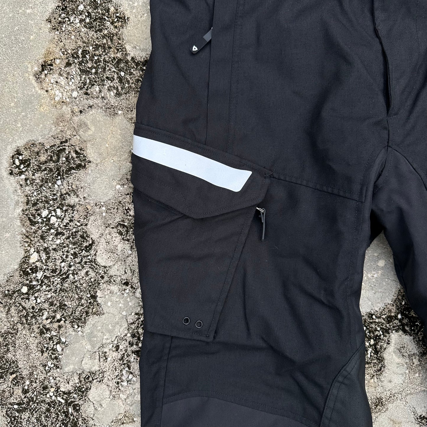 Rev'It Motorcycle Pants Black Hydratex 3L Weatherproof Rider Gear EUC XL