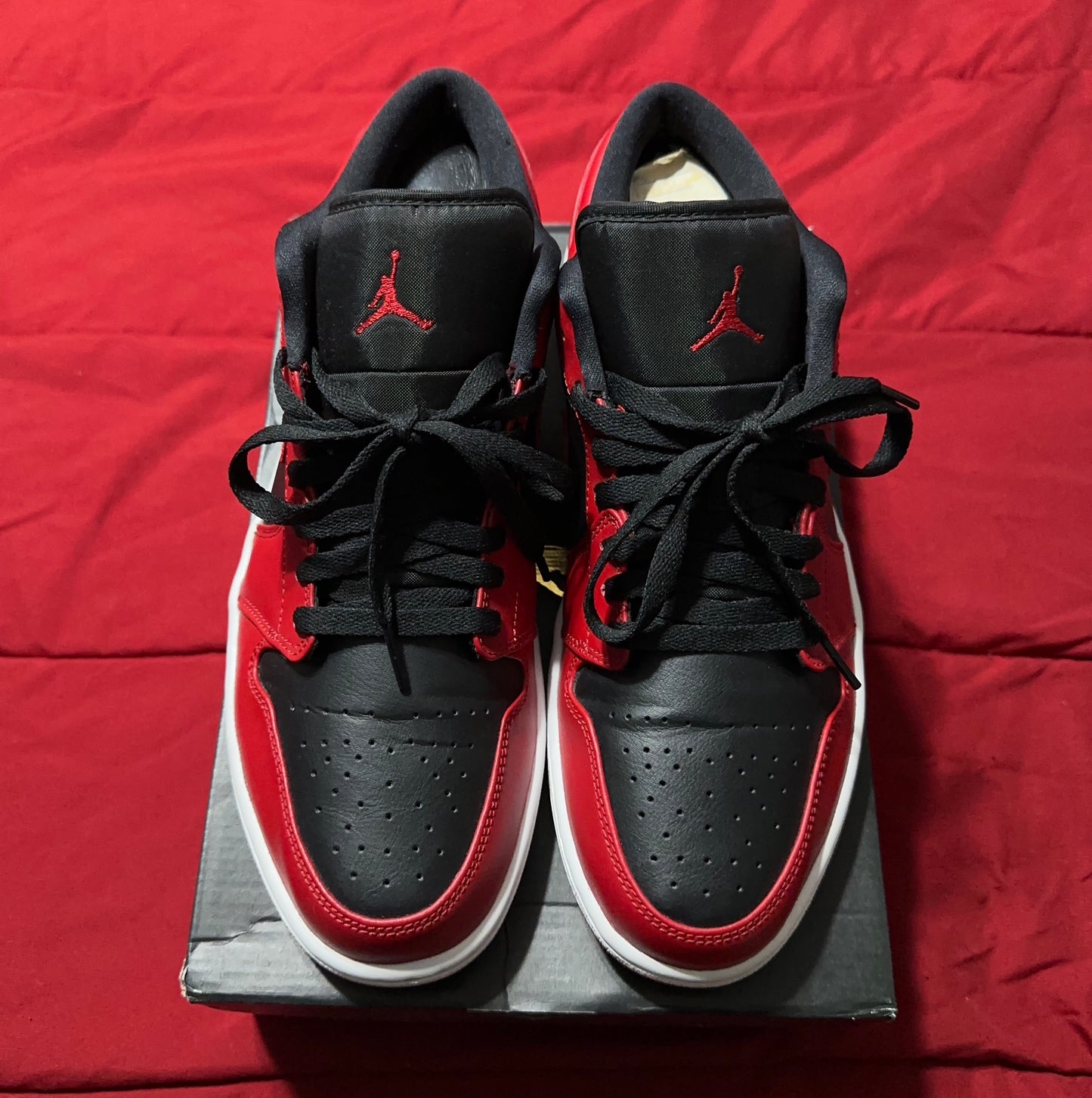 Air Jordan 1 Low Reverse Bred Size 10.5 With Box 553558-606 Great Condition