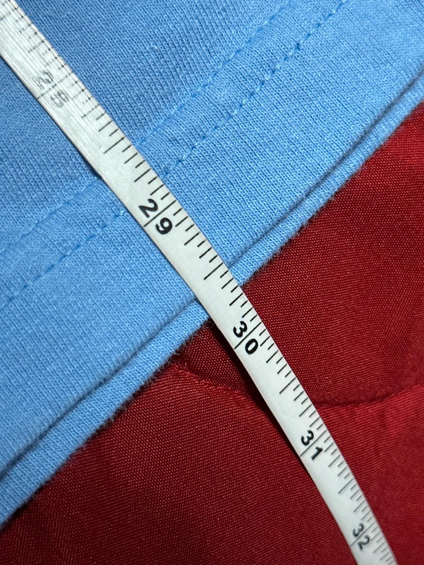 Vintage Y2K Keep An Idiot Busy Adult Humor Tee XL