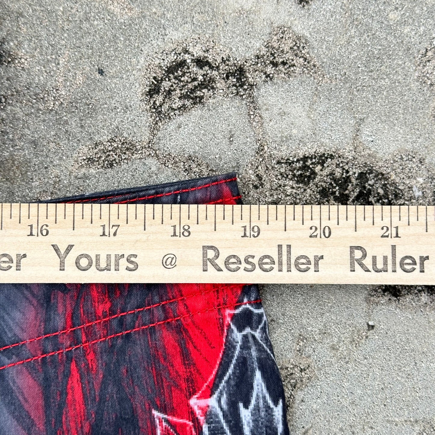 Y2K MMA Elite Tapout Board Shorts Large