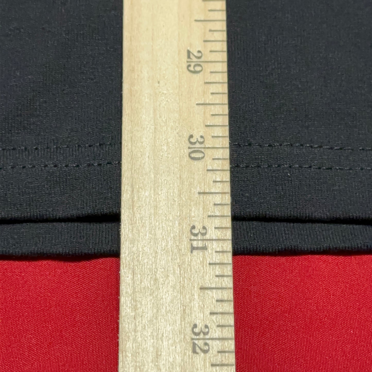 Kobe Bryant Legends Live Forever Memorial Rap Tee XL