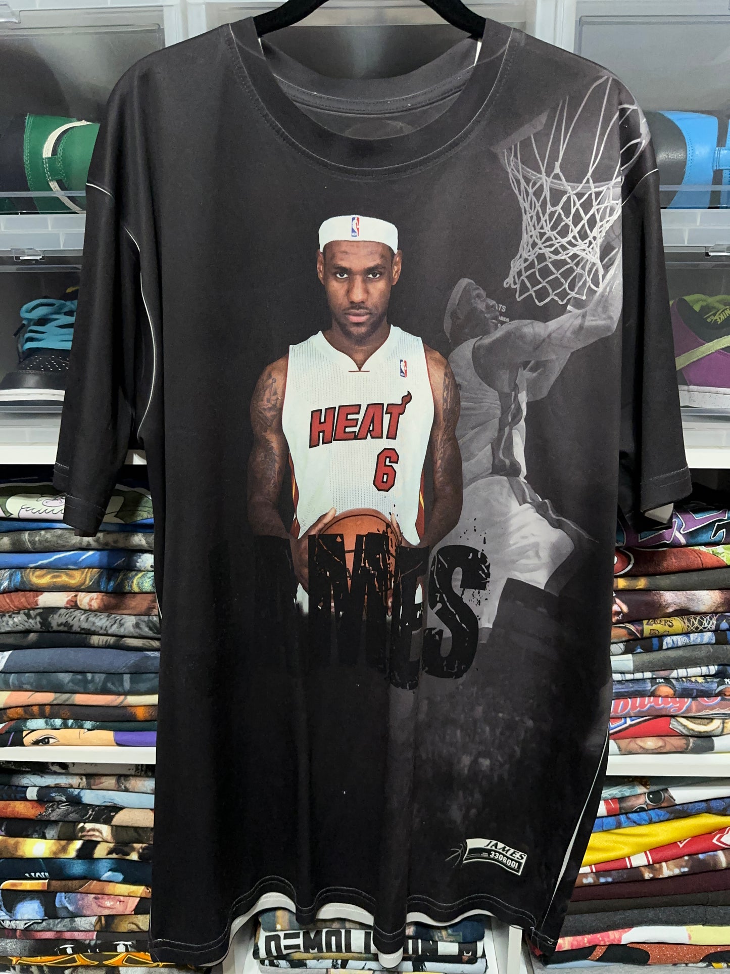 Lebron James Miami Heat All Over Print T-Shirt XL