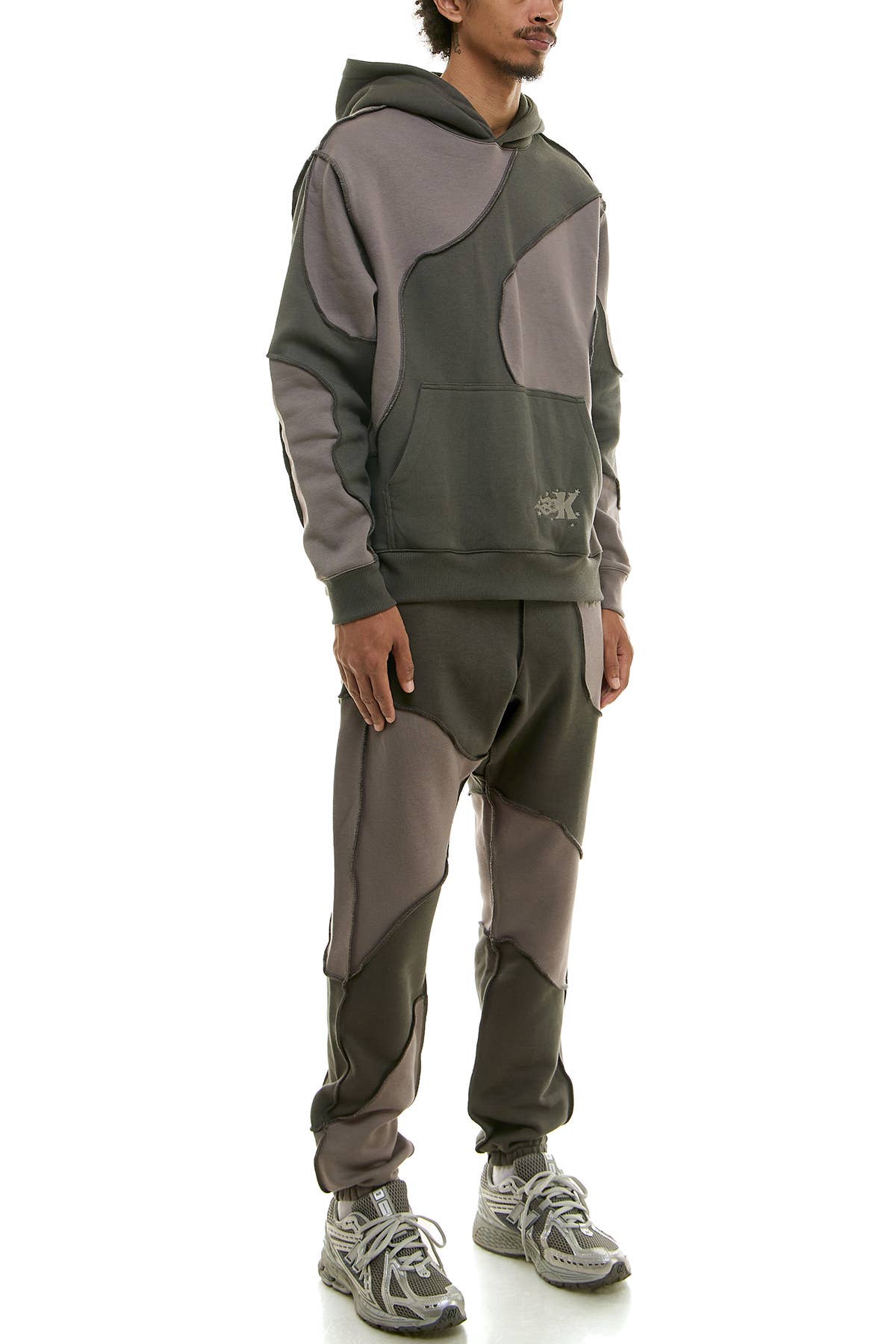 KDNK COLOR BLOCKED CUT AND SEW HOODIE AND SWEATPANTS SET