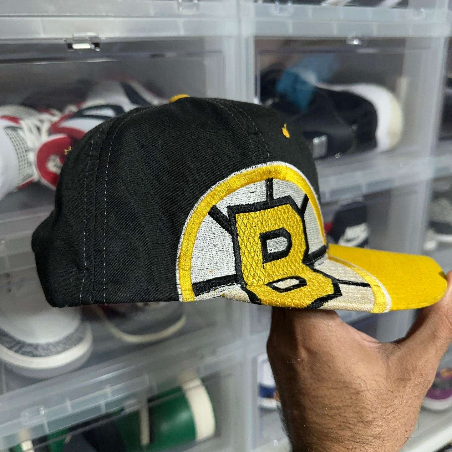 Vintage 90s Boston Bruins Starter Snapback Hat Spellout Big NHL Logo