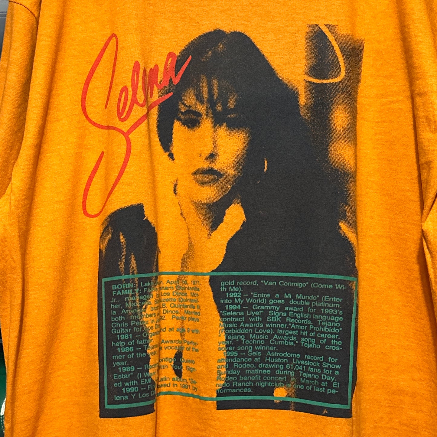 Vintage 90s Selena Quintanilla Memorial Graphic Tee XL