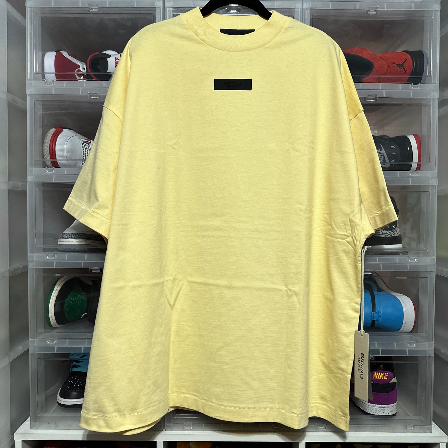 Fear Of God Essentials Crewneck T-Shirt Medium