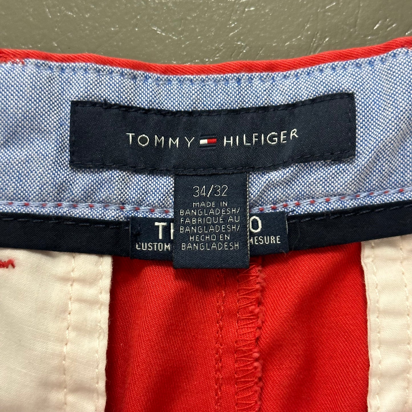 2000s Tommy Hilfiger Chino Pants 34x32