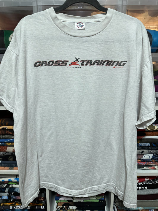 Vintage Cross Training Christian Graphic Bible Verse Jesus T-Shirt XL