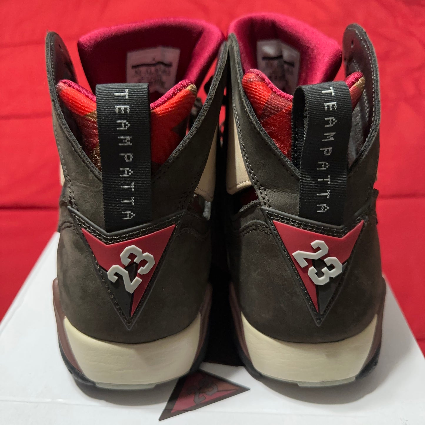 Nike Air Jordan 7 Retro Patta Shimmer Size 10.5 Men’s AT3375-200