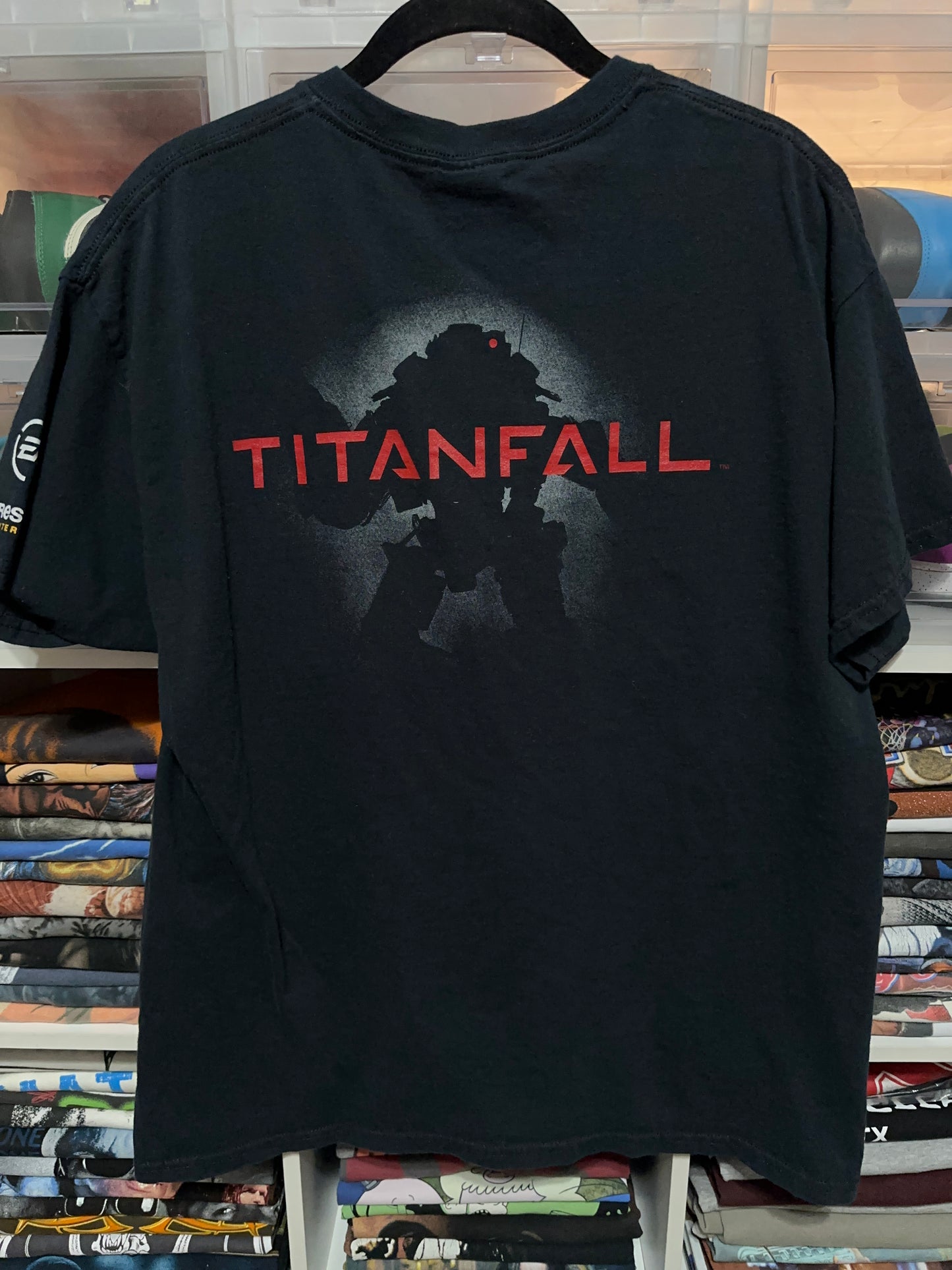 2000s Titanfall Sony Playstation Video Game Promo Tee Large