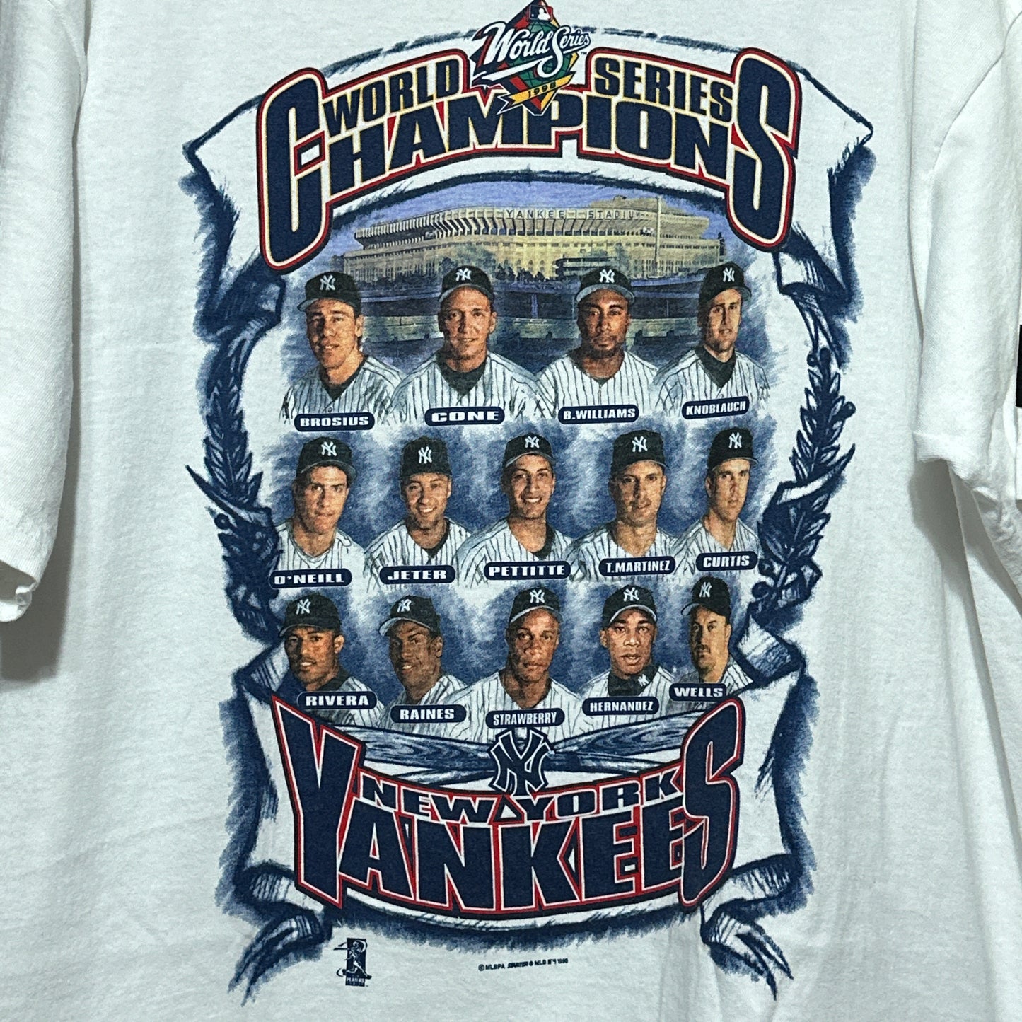 Vintage 1998 New York Yankees World Series Champions Team Tee Large