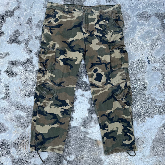 Mustway Military 9 Pocket Camo Cargo Pants Size 42