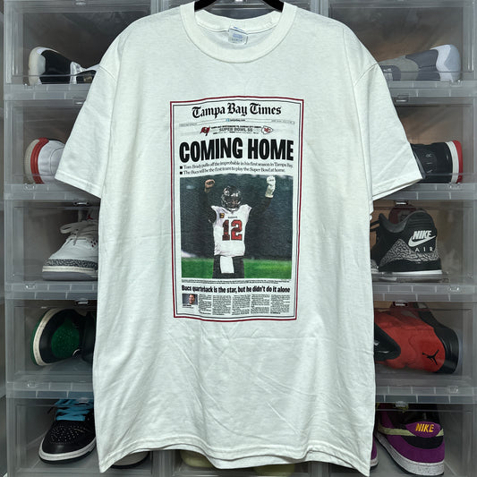 Tom Brady Tampa Bay Buccaneers Superbowl Newspaper Player Tee Large