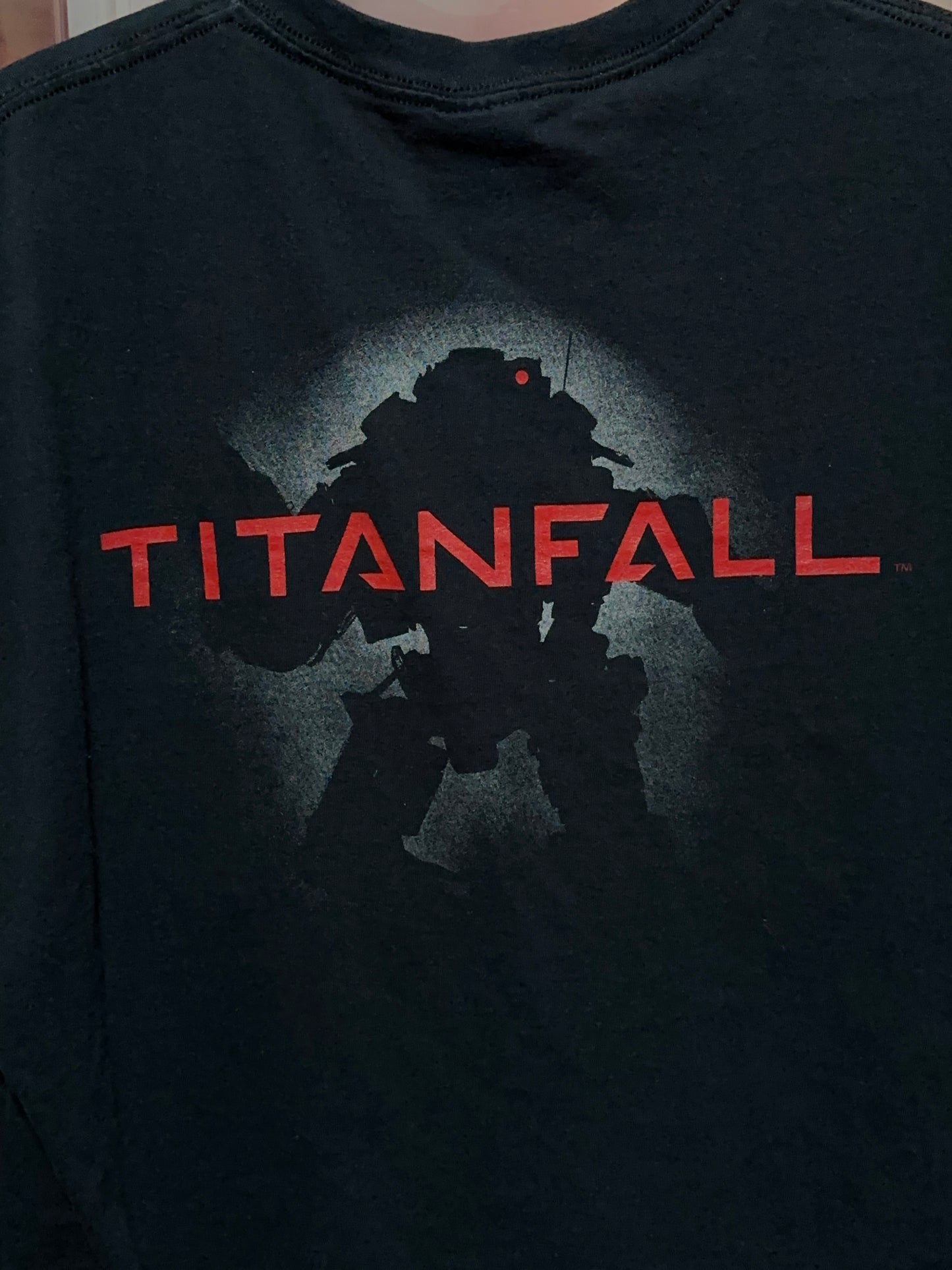 2000s Titanfall Sony Playstation Video Game Promo Tee Large