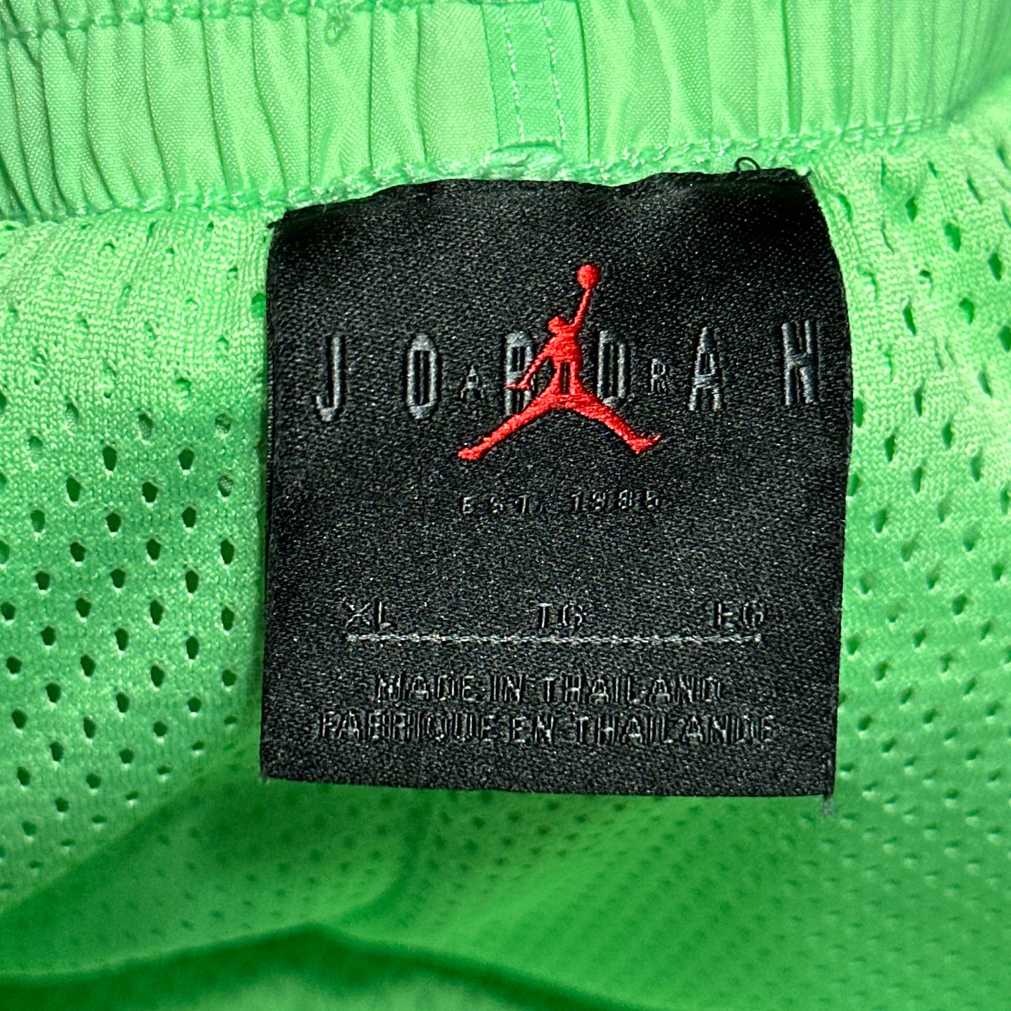 Nike Air Jordan Retro 13 Jumpman Poolside Legacy Shorts XL Logo