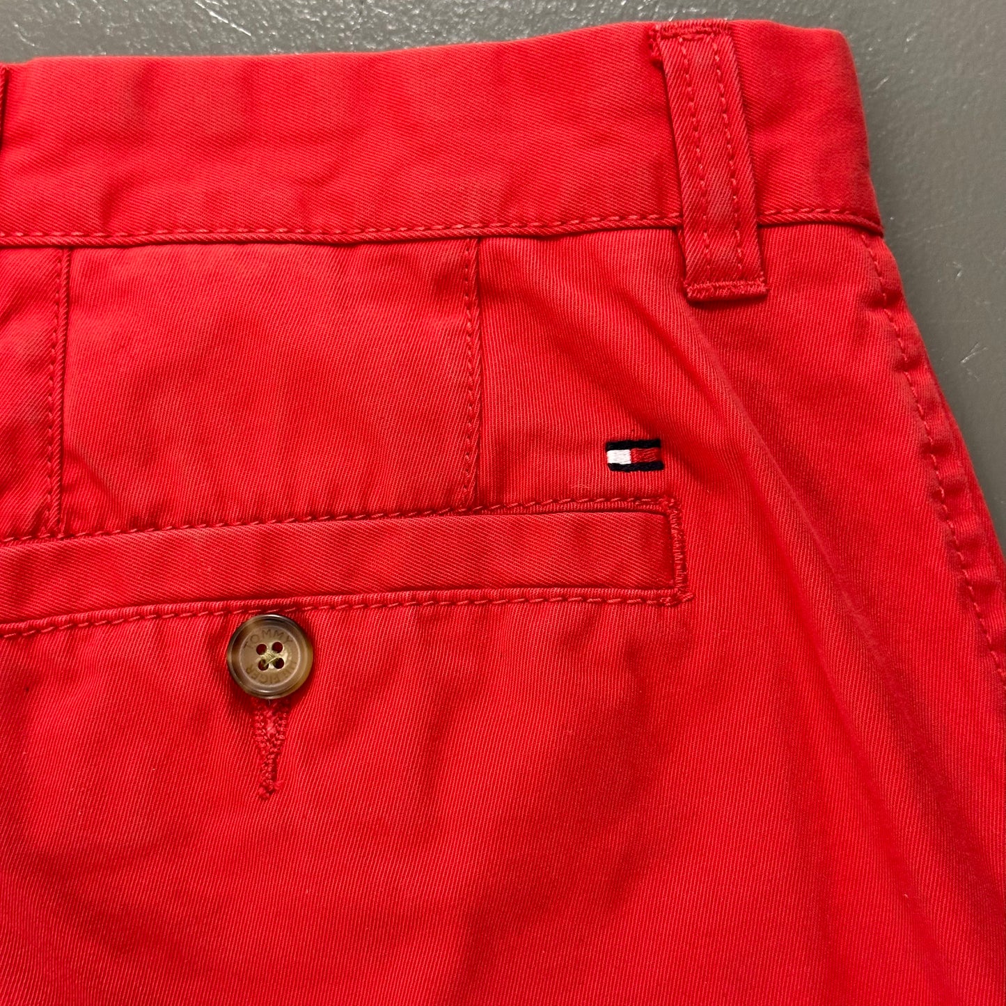 2000s Tommy Hilfiger Chino Pants 34x32