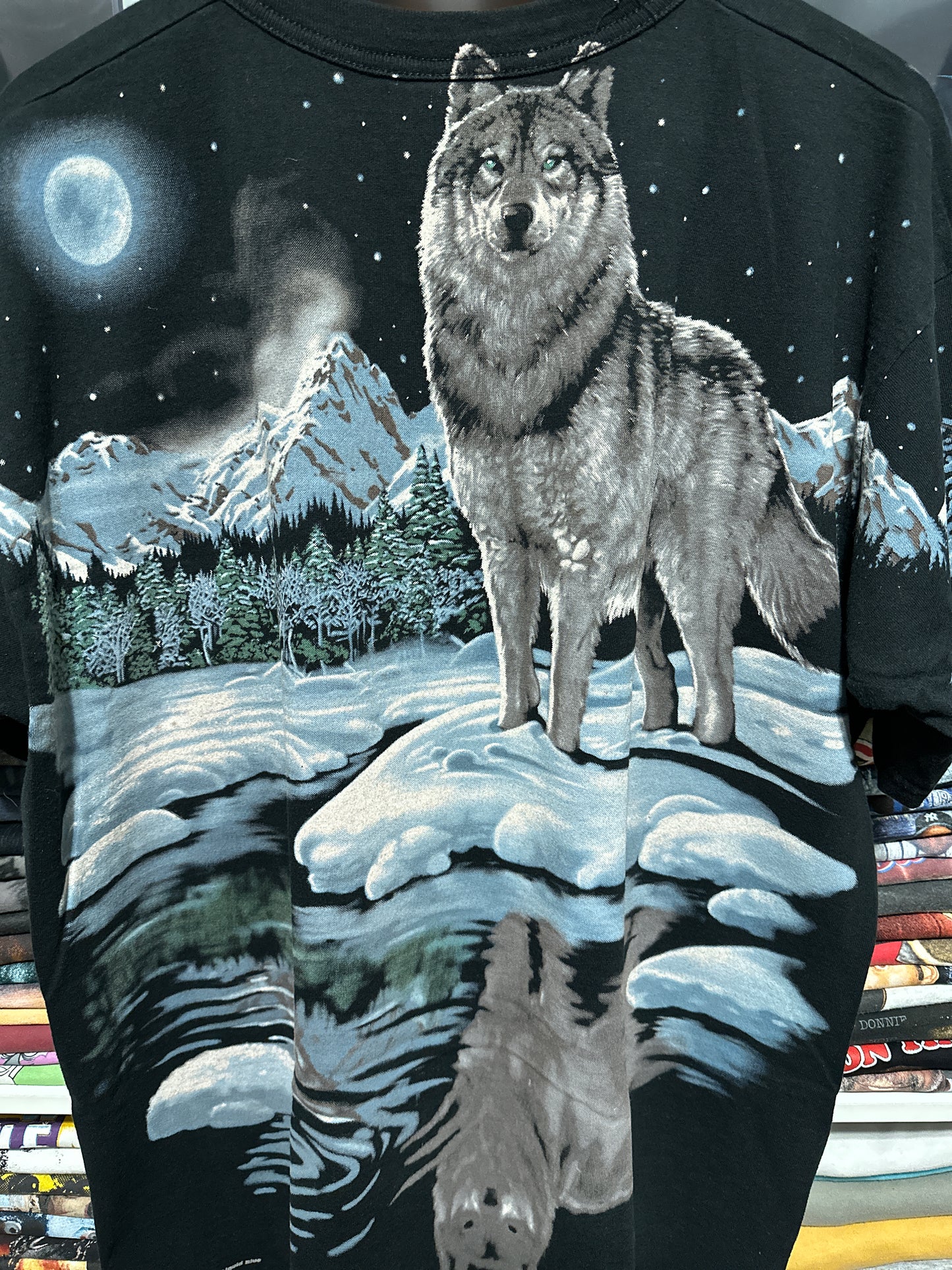 Vintage Liquid Blue Wolf All Over Print Nature Tee Size XL